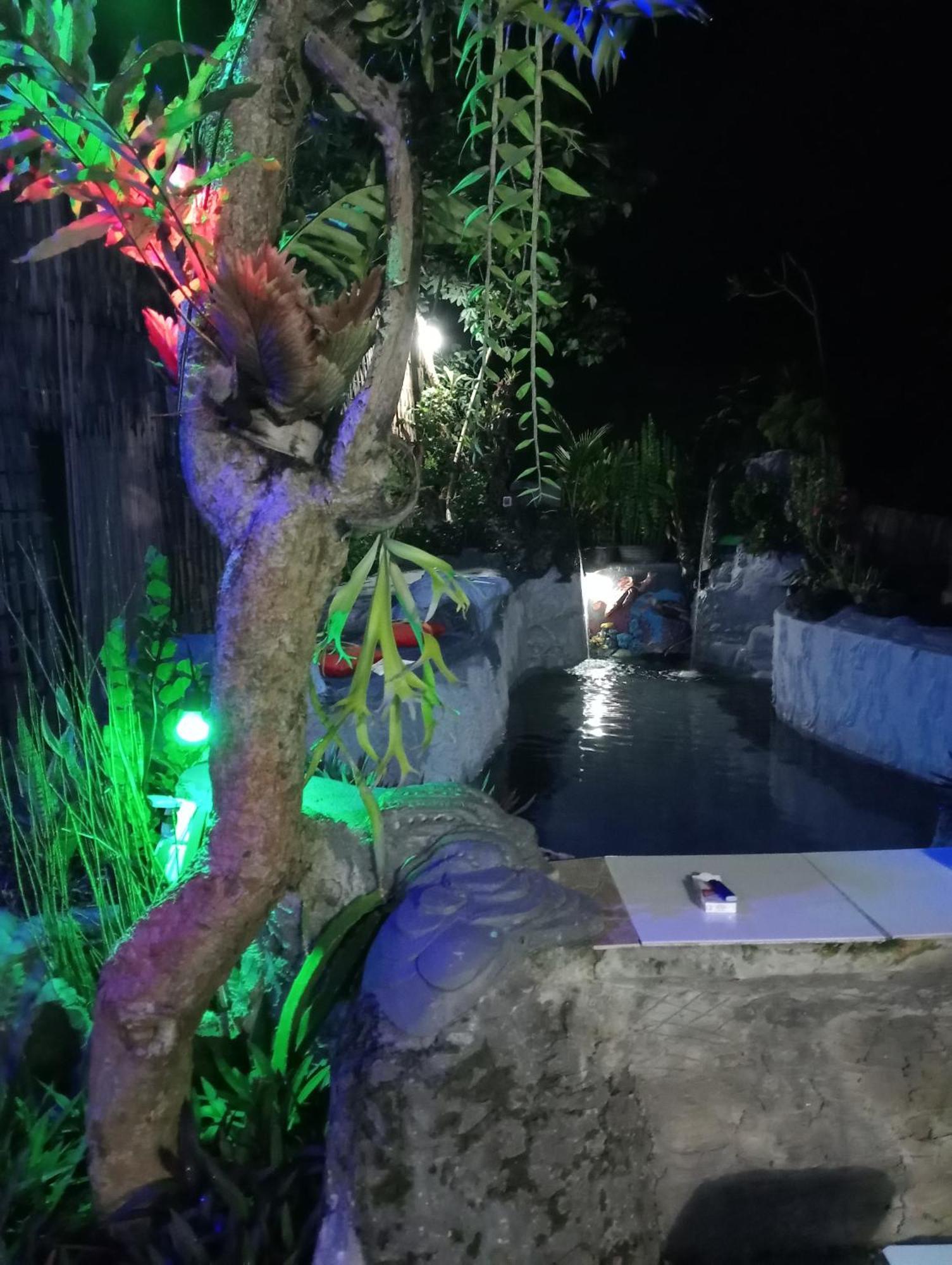 Atb Hostel 罗威那 外观 照片